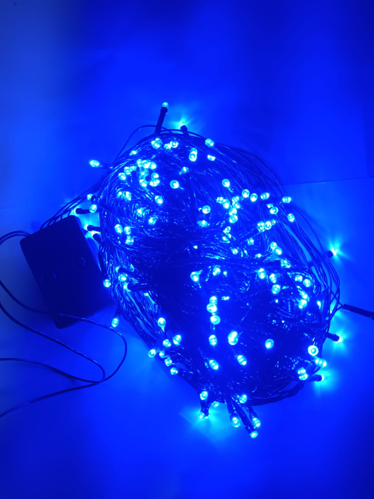 300 Luces lineal 21m musical azul