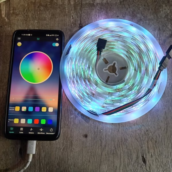 Cinta led RGB Multicolor con bluetooth de 5 metros - Imagen 2